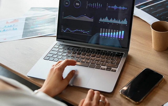 Data-Driven подход в разработке продукта: SQL и Yandex DataLens